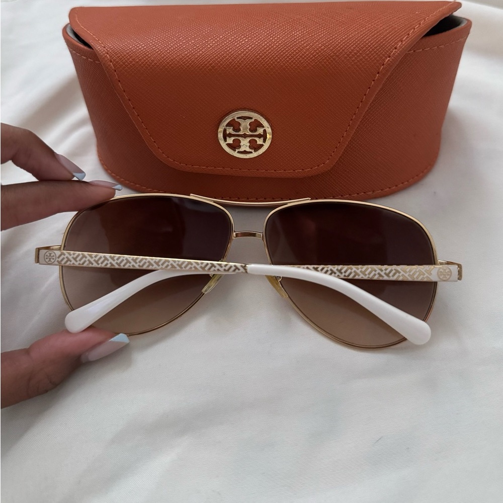 Tory Burch Aviator Sunglasses with Brown Lenses - Picture 2 of 4